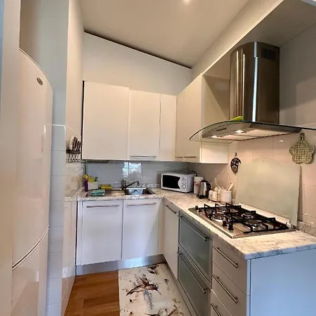 Historia Apartment *